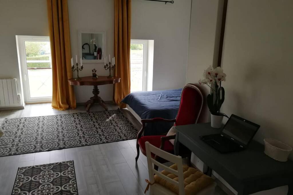 Les Ecuries Du Chateau Commes Zewnętrze zdjęcie